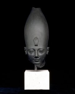 Cabeza del faraón Tutmosis III