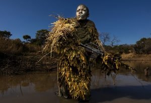 Brent Stirton, fotografía premiada, en la Fundación Cajasol