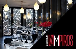 Visita nocturna y cena temática vampírica en CaixaForum Madrid.