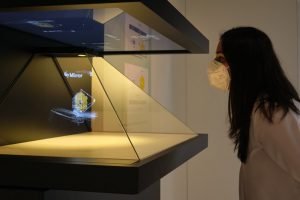 Espejos, dentro y fuera de la realidad en CaixaForum Sevilla